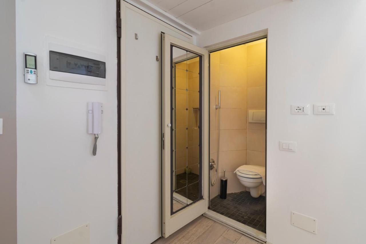 Piccolo Loft Navigli Apartment Milan Exterior photo